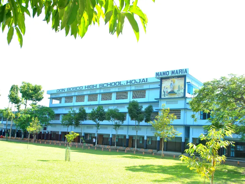 Campus Photos &mdash; 4